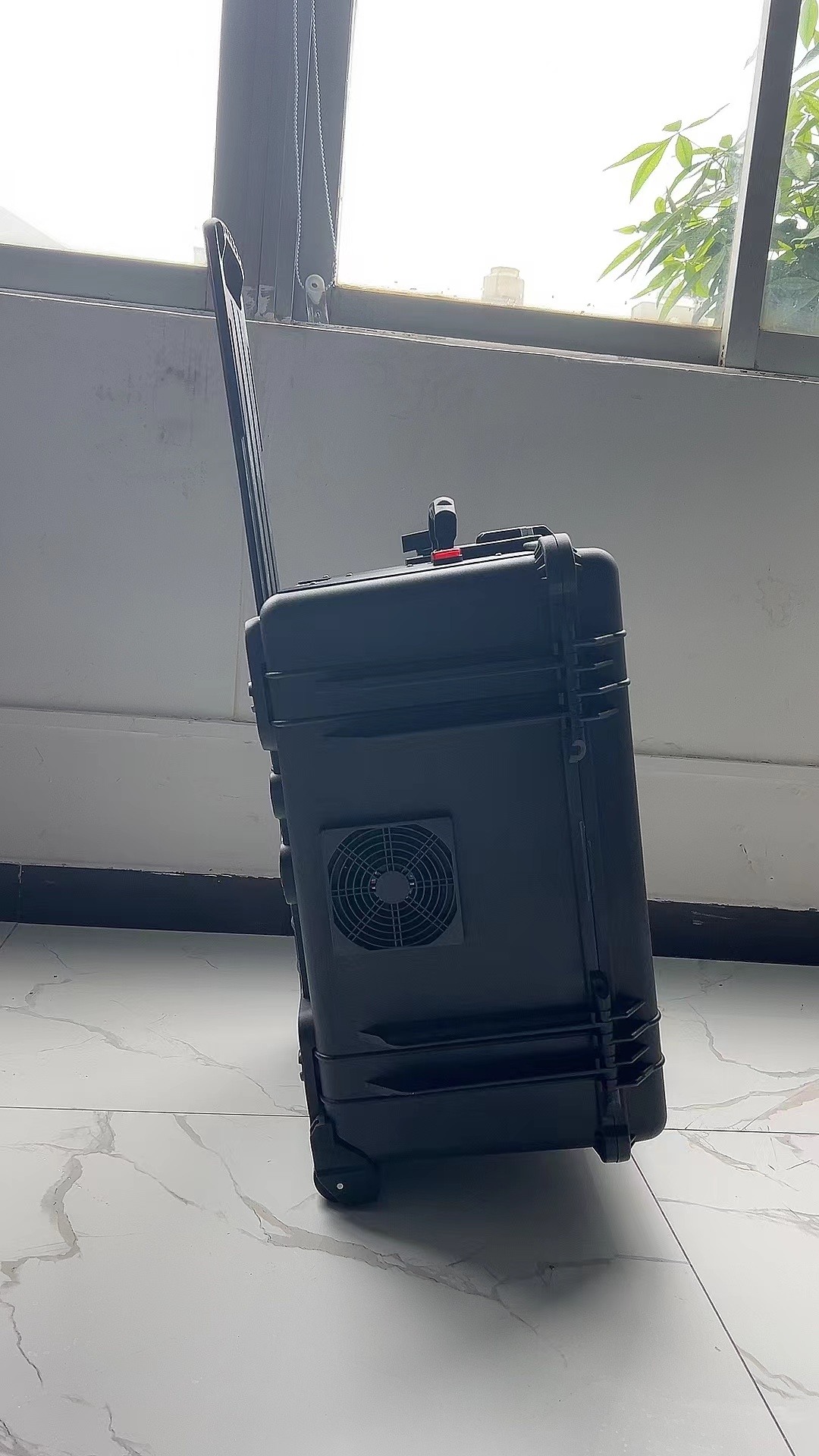 长阳手拉箱型移动通信干扰器